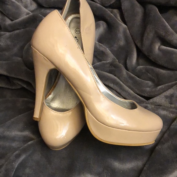 High heels. Blush skin tone colour. A.co brand. Washable vinyl look - Picture 2 of 5